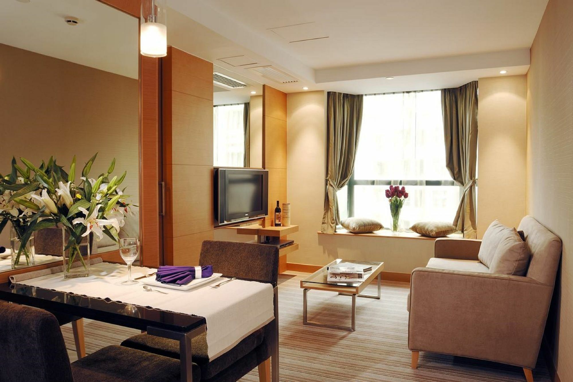 Aparthotel Two MacDonnell Road Hong Kong Esterno foto
