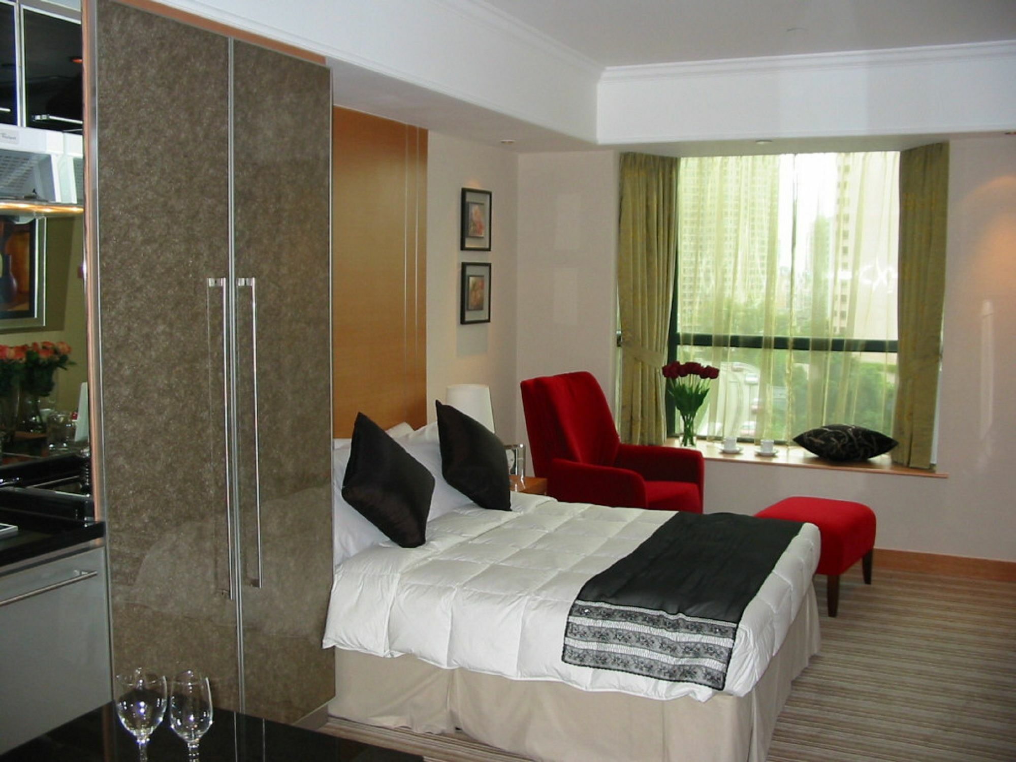 Aparthotel Two MacDonnell Road Hong Kong Esterno foto