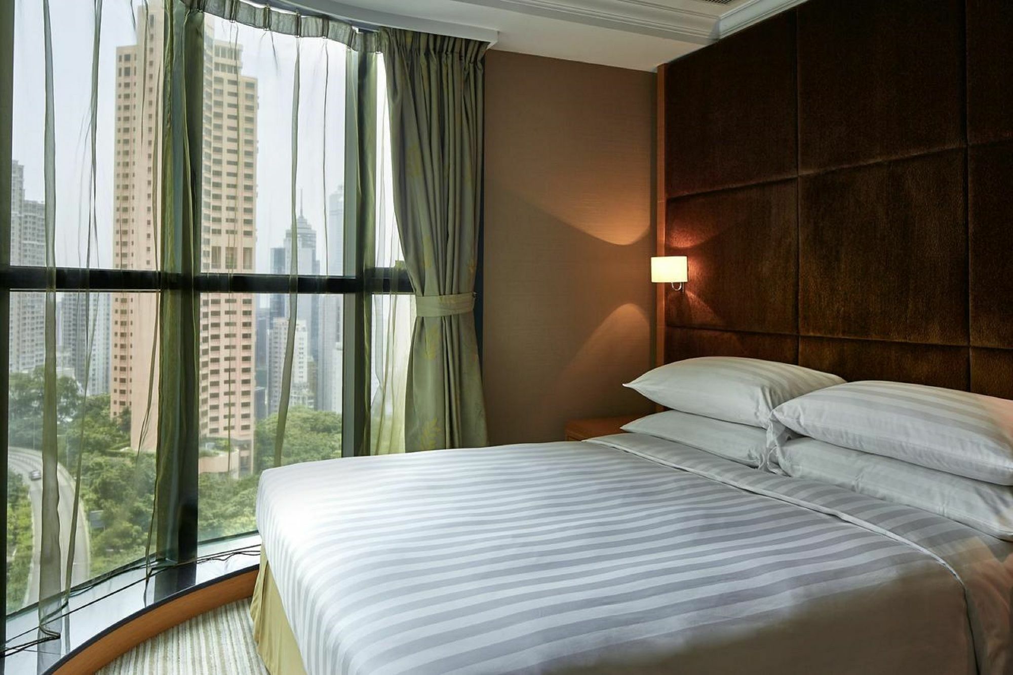 Aparthotel Two MacDonnell Road Hong Kong Esterno foto